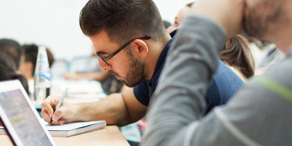 Should I Go to Medical School? 7 Questions You Should Be Asking First