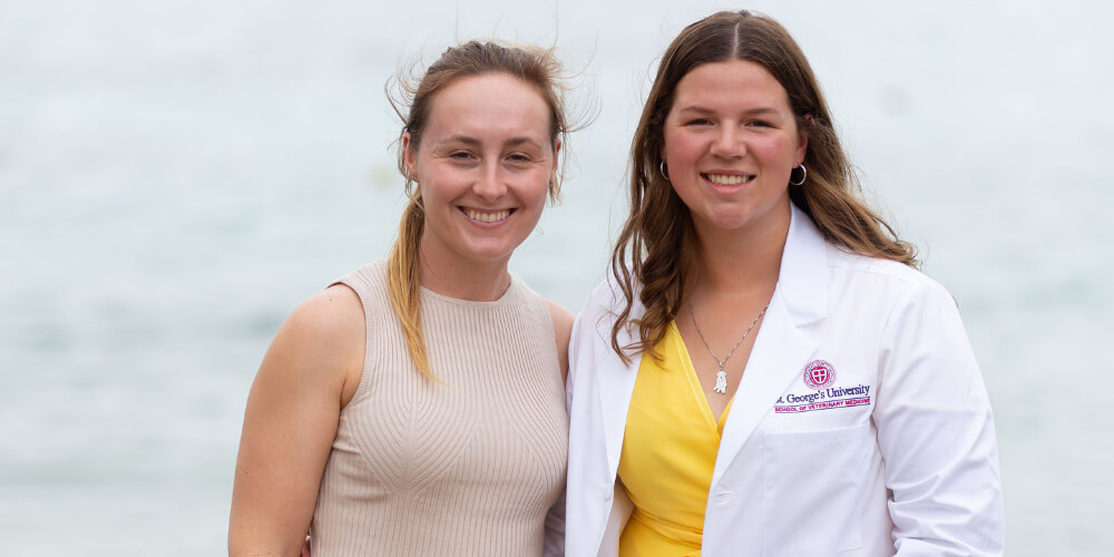 Brooke Daniels and her mentor alumna Katherine Nelson, DVM ’18