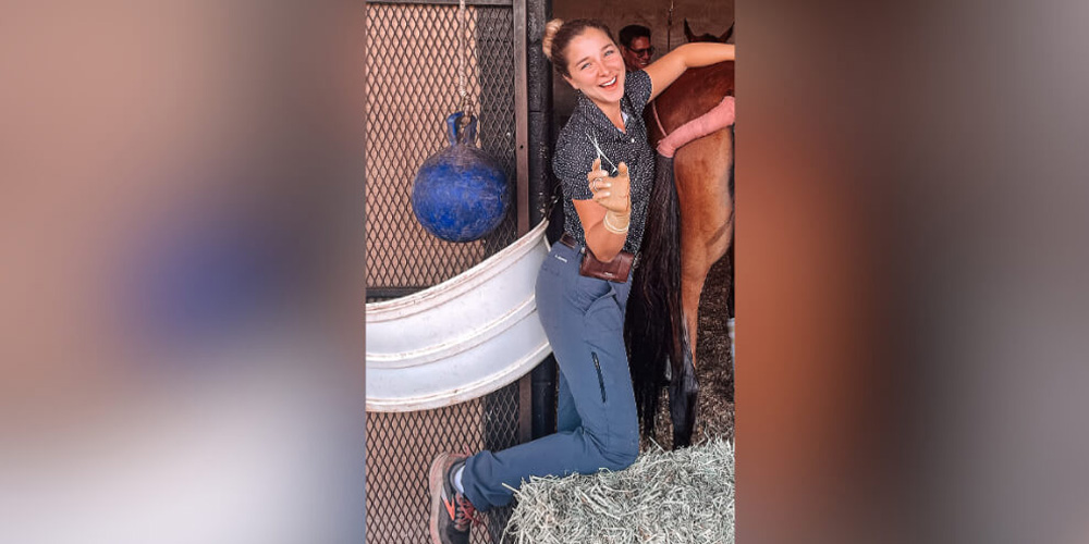 Adrianna Cuesta Amado, DVM ’21