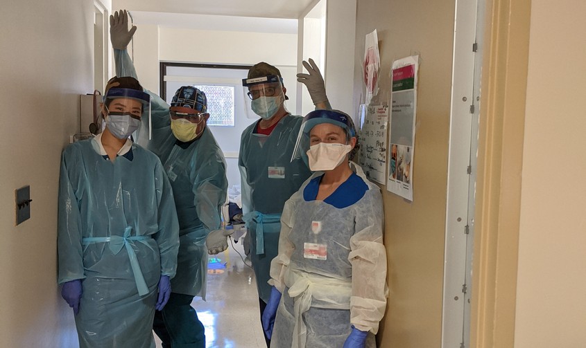 Arika Boswell (left), MD ’22 (expected)