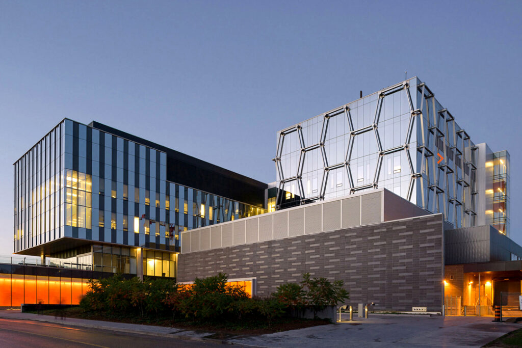 University of Waterloo Quantum Nano